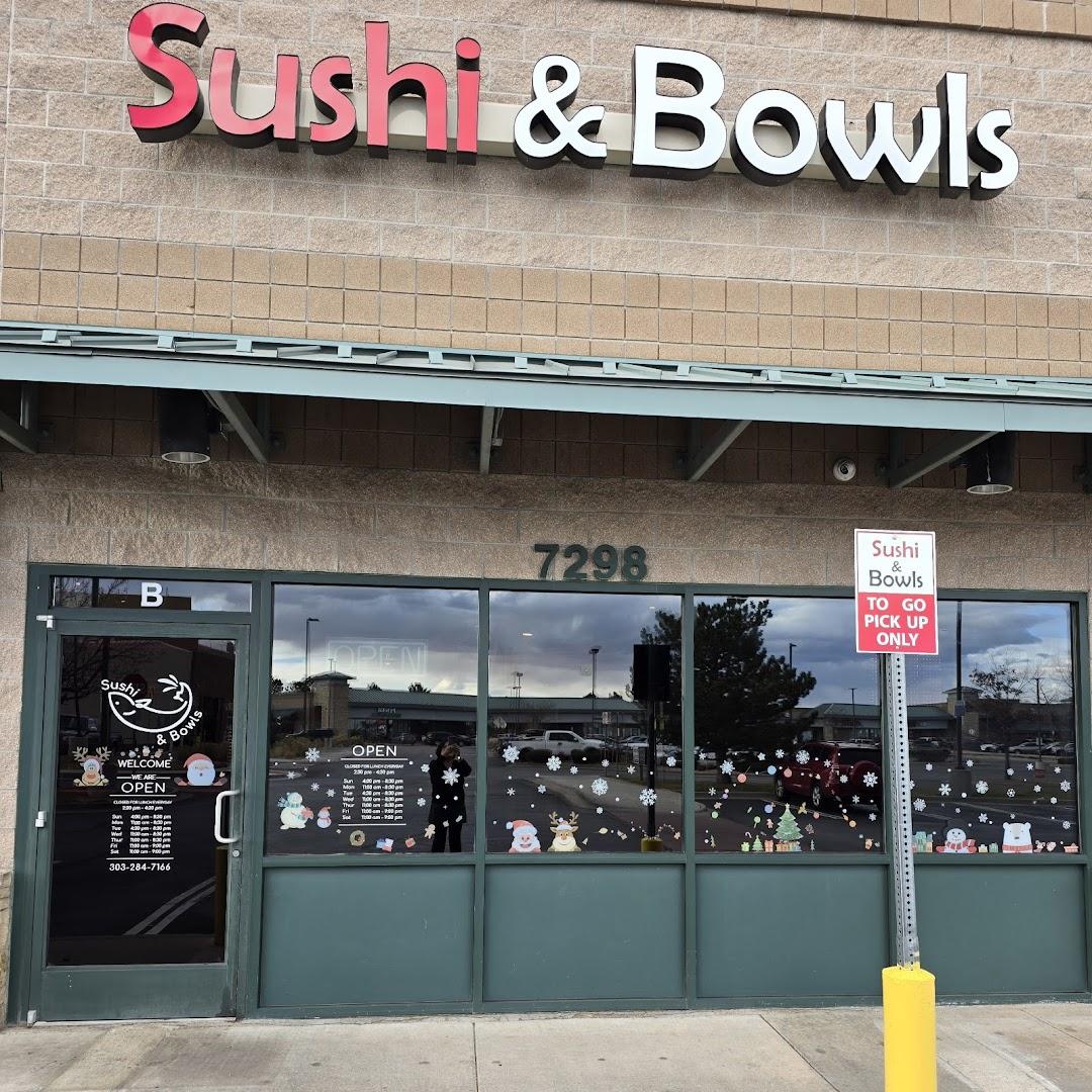 SUSHI & BOWLS